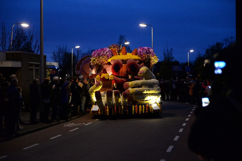 ../Images/Bloemencorso Noordwijkerhout 133.jpg